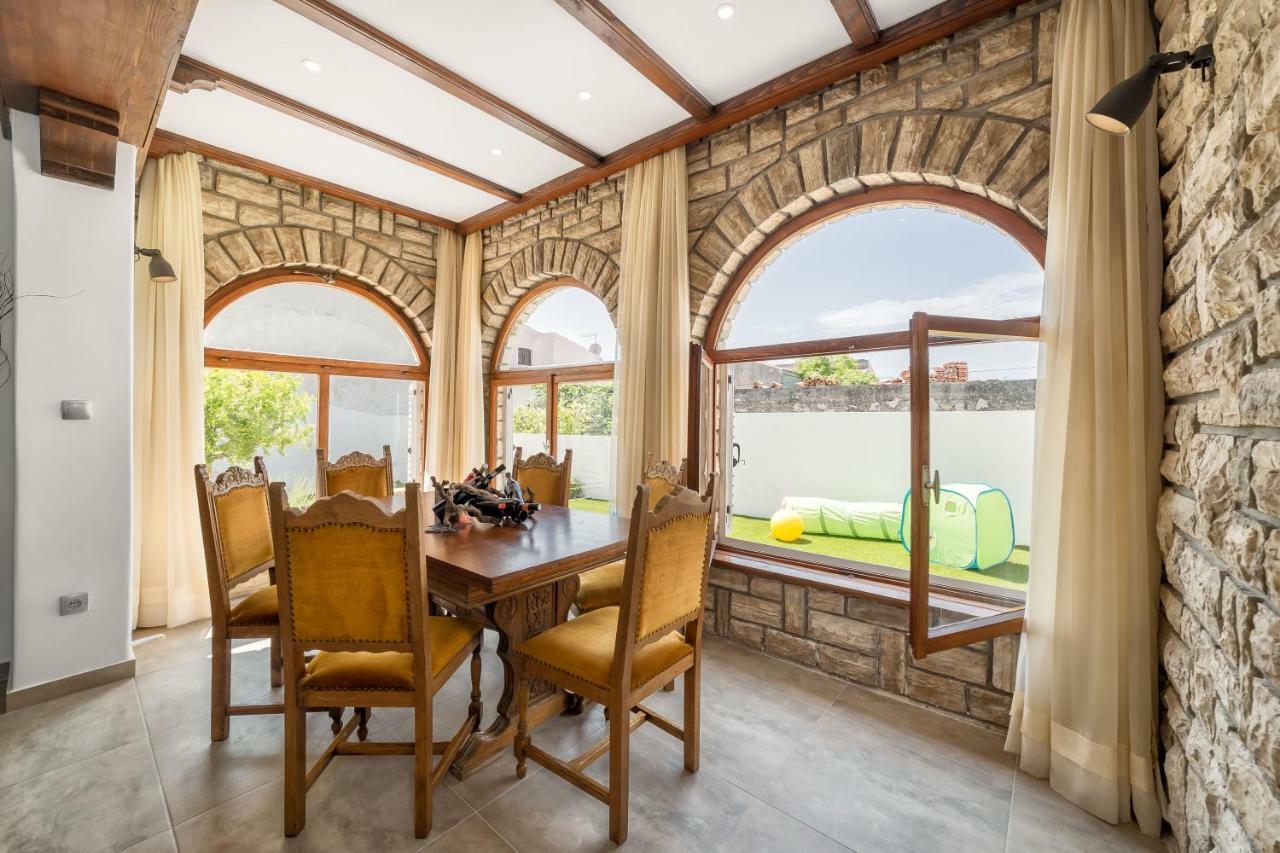 Holiday Home Oliva Vodice Exterior foto